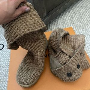 Ugg classic cardy boot